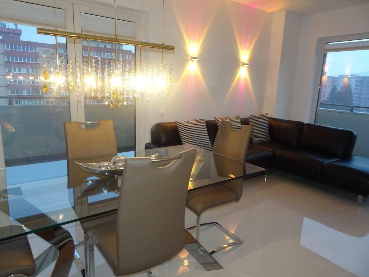Apartament Francesca Apartman Brassó Kültér fotó